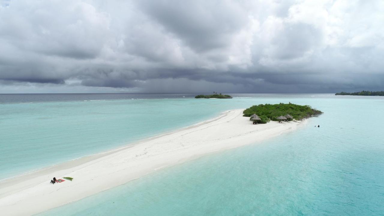Rasdhoo Wave Blue Bed & Breakfast Exterior foto