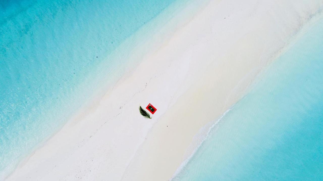 Rasdhoo Wave Blue Bed & Breakfast Exterior foto